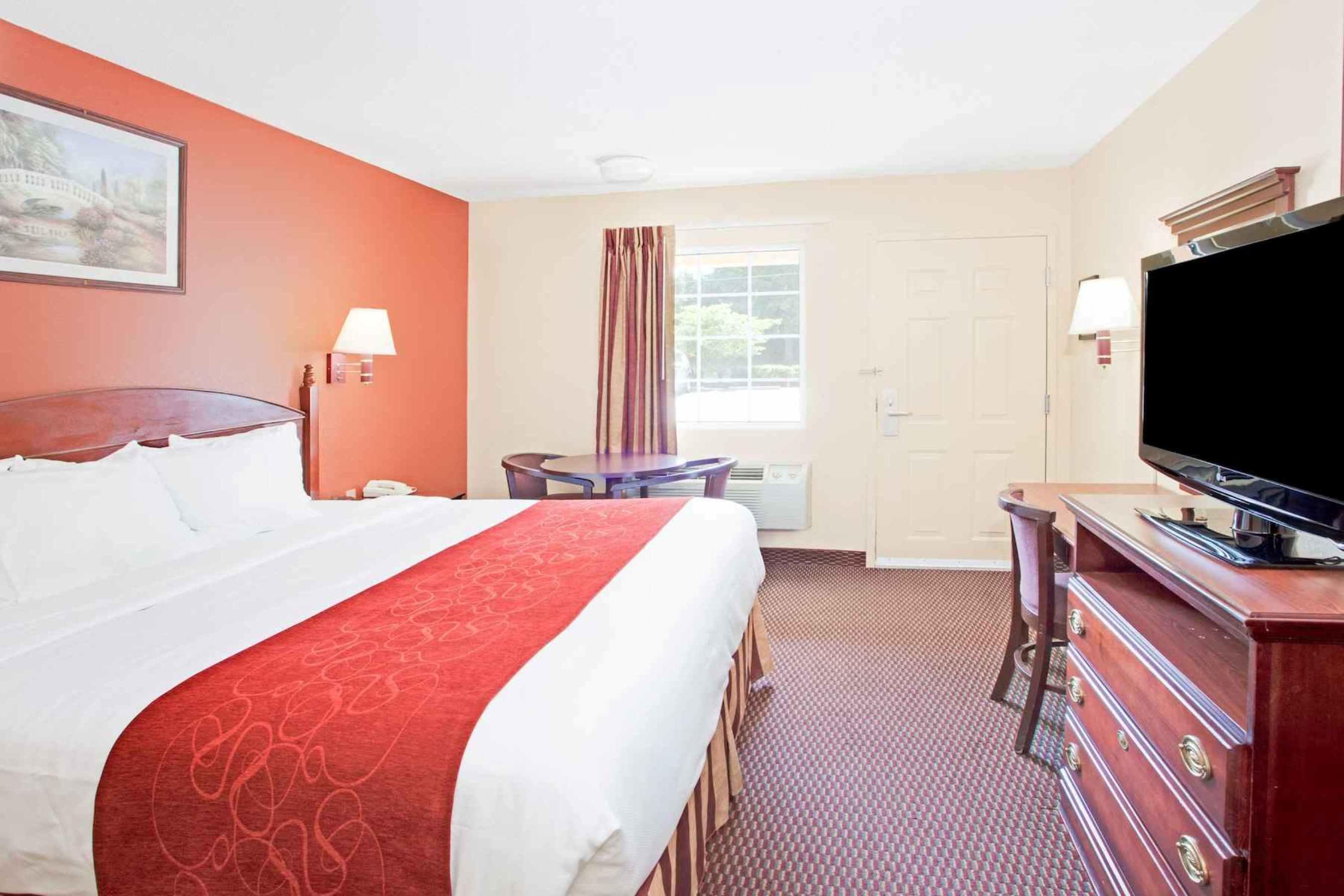 Travelodge By Wyndham Canton-Livonia Area, Mi Luaran gambar