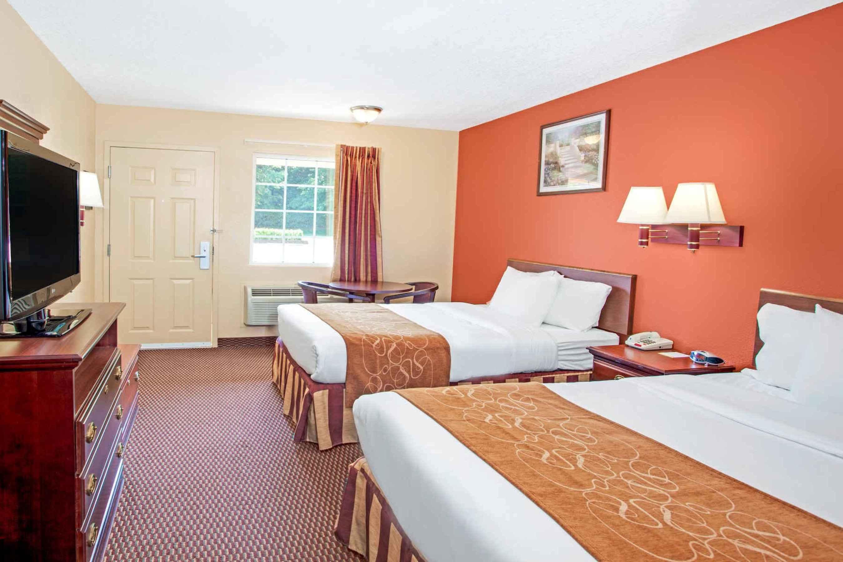 Travelodge By Wyndham Canton-Livonia Area, Mi Luaran gambar