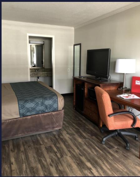 Travelodge By Wyndham Canton-Livonia Area, Mi Luaran gambar