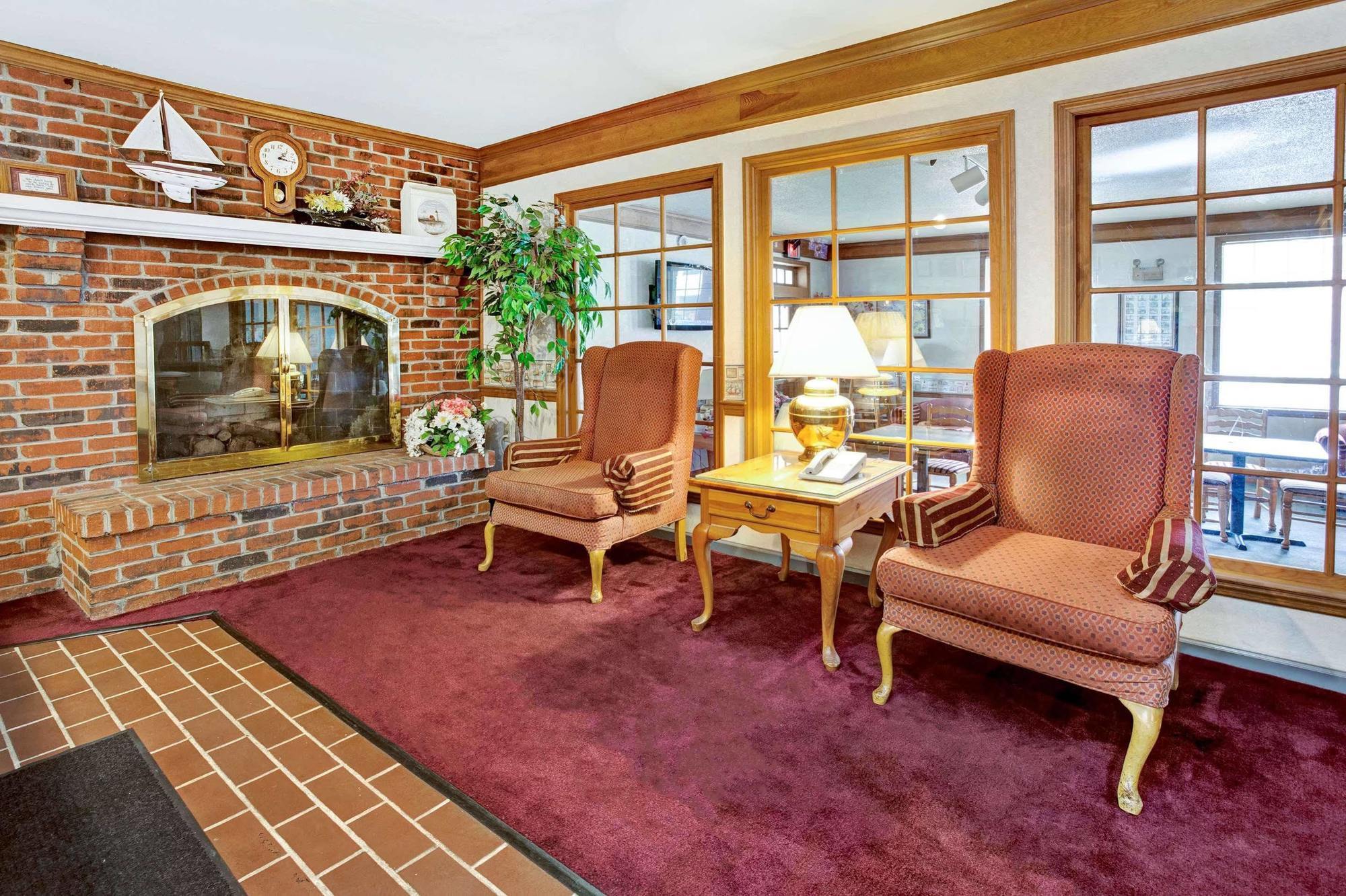 Travelodge By Wyndham Canton-Livonia Area, Mi Luaran gambar